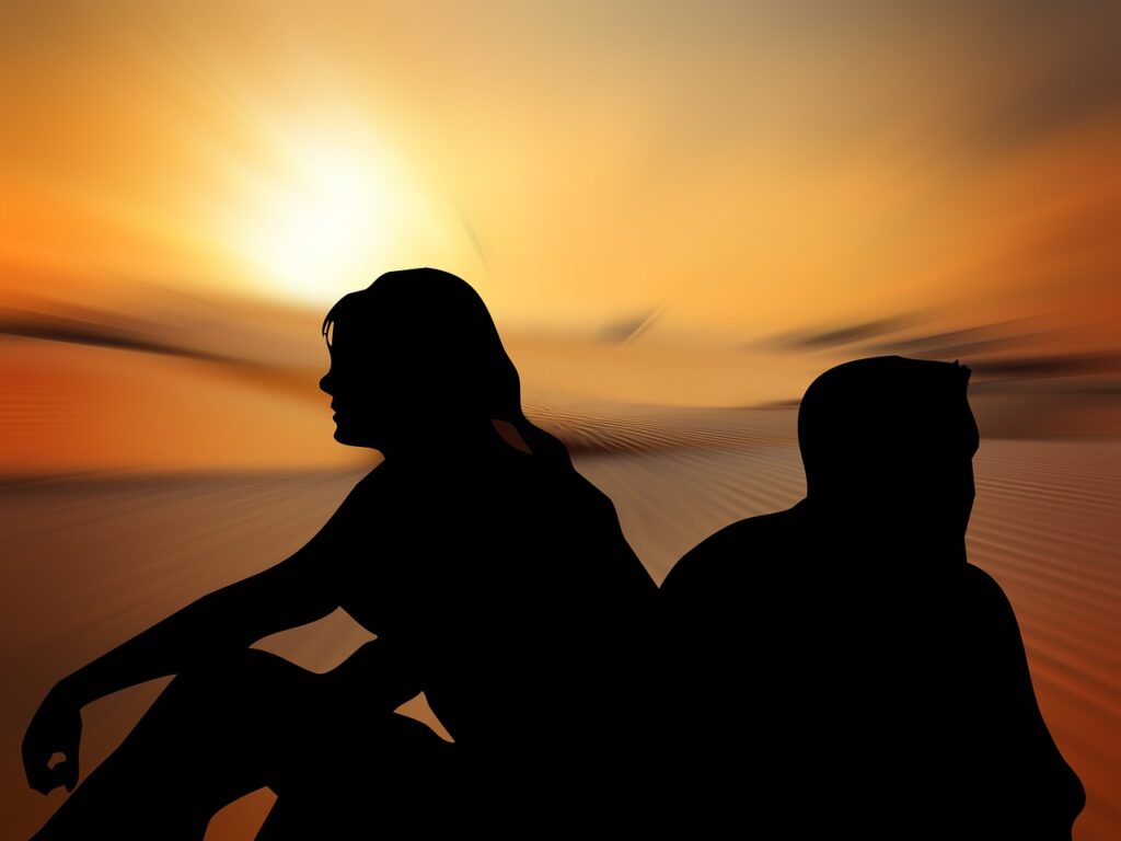 silhouettes, woman, man-812125.jpg